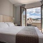 Hotel Dwo Abaster 3*