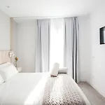 Dwo ábaster Hotel