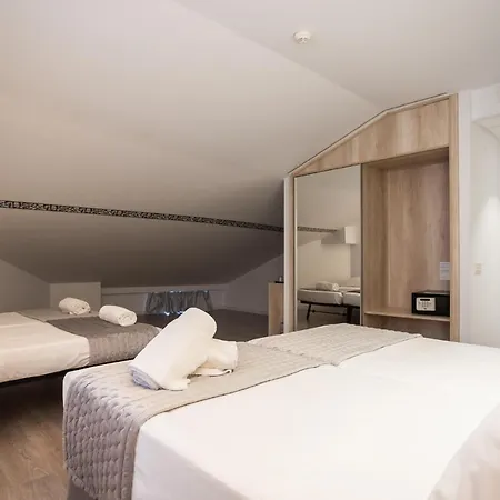 Hotel Dwo Abaster 3*