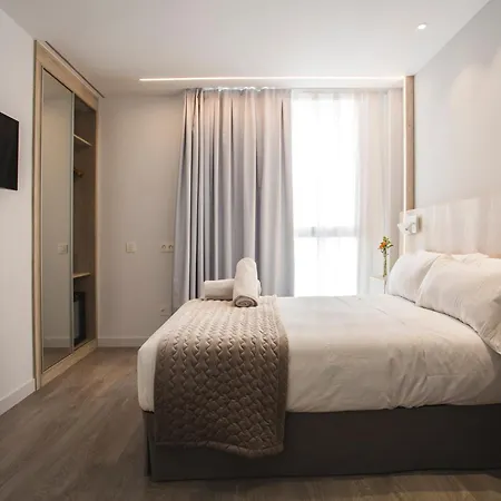 Hotel Dwo Abaster 3*