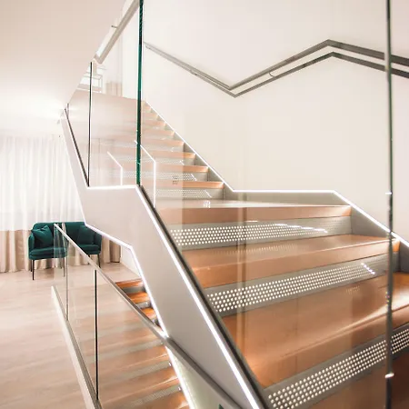 Dwo Abaster Отель 3*