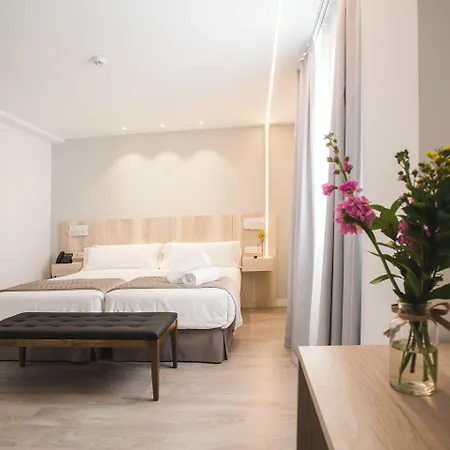 Dwo Abaster Hotel 3*