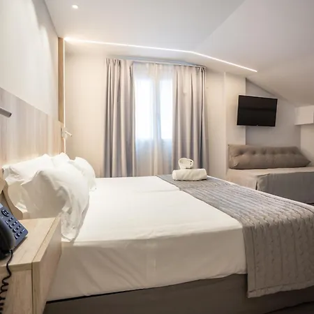 Dwo Abaster Hotel 3*