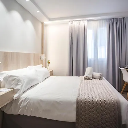 Dwo Abaster Отель