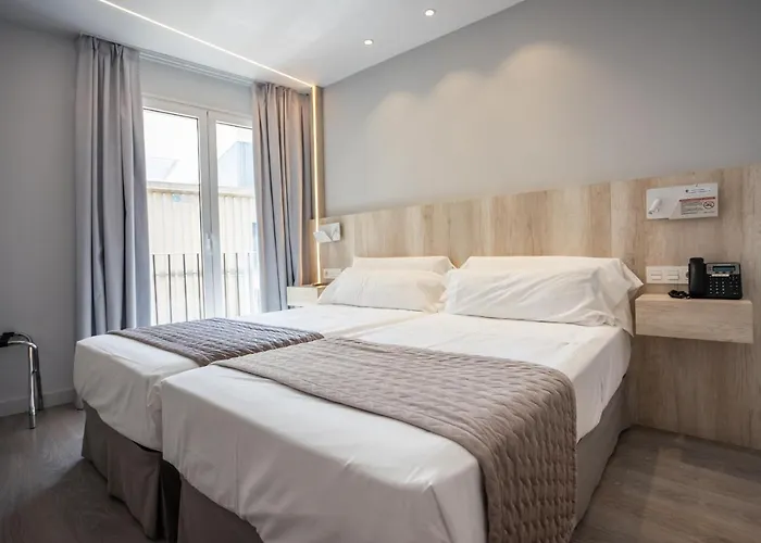 Dwo Abaster 3* Soria