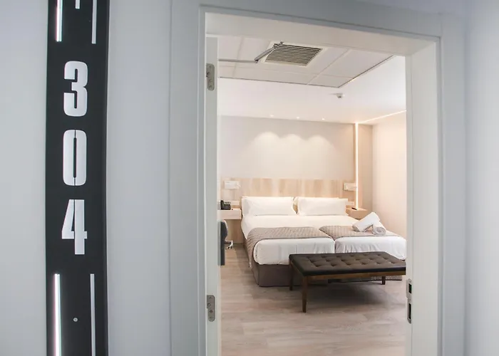 Hotel Dwo Abaster Soria