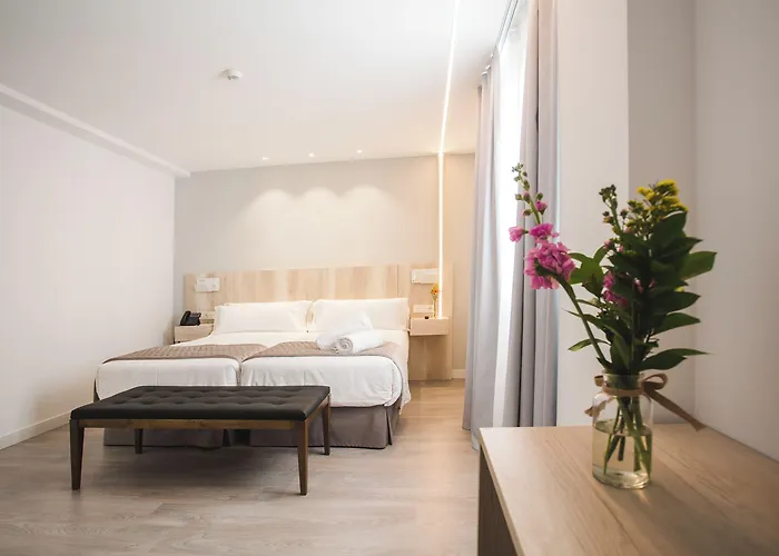 Dwo Abaster Hotel 3*