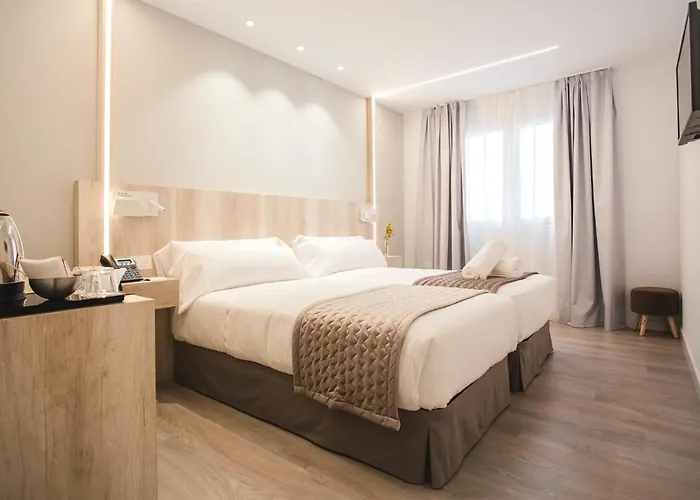 Dwo Abaster 3* Soria