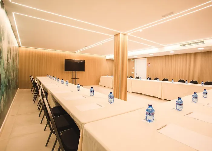 Dwo Abaster 3* Soria